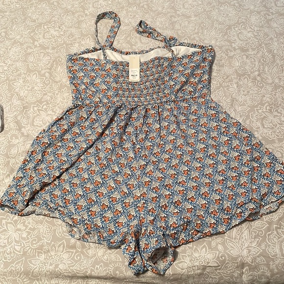 Trixxi Short Romper NWT - Picture 4 of 5